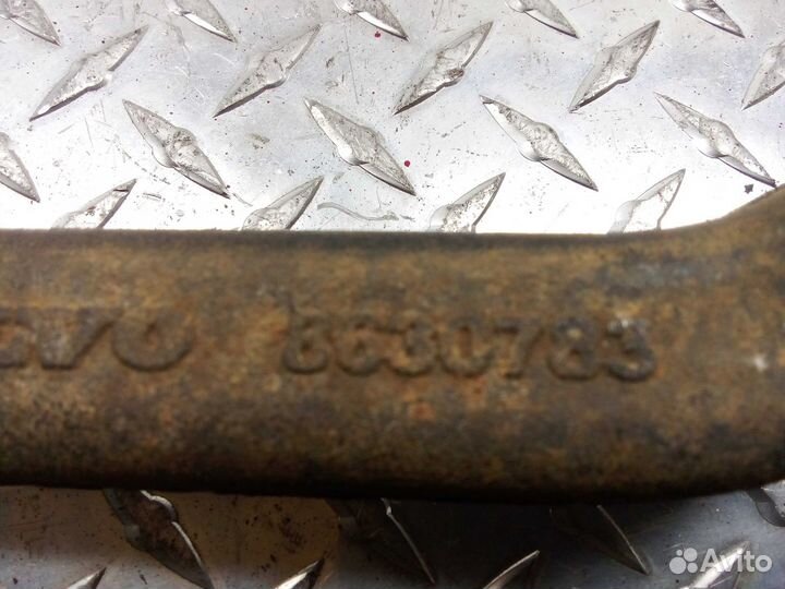 Рычаг задний правый Volvo XC90 1 (C) 8630783