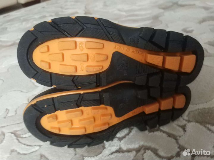 Детские резиновые сапоги 32р Италия