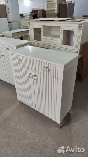 Обувница в прихожую белая