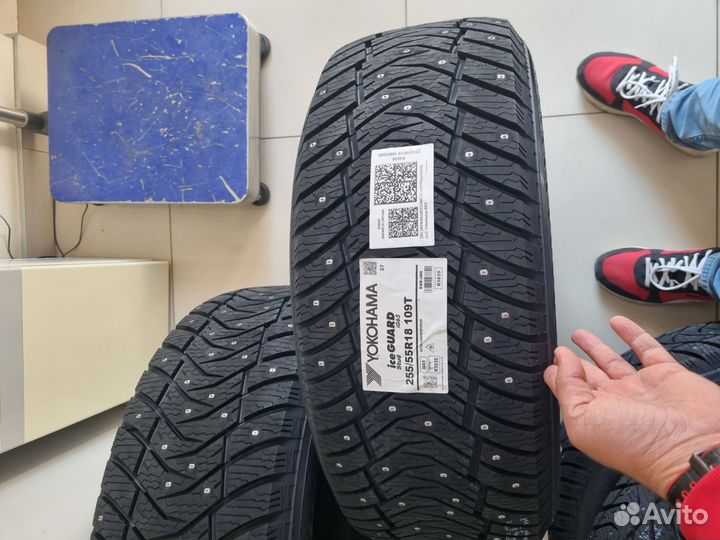 Yokohama Ice Guard IG65 255/55 R18 109T