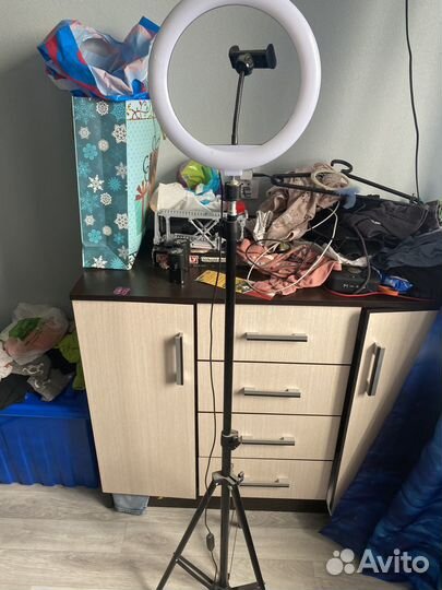 Кольцевая лампа 26 см