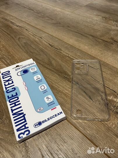 Защитное стекло realme + чехол