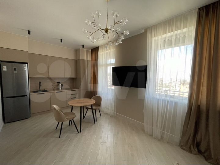 2-к. квартира, 40 м², 18/18 эт.
