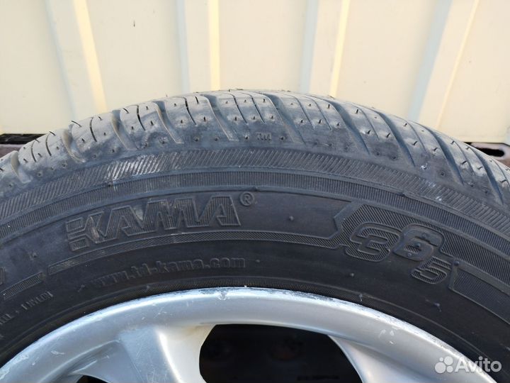 Продаётся хороший комплект колёс на Ваз R14