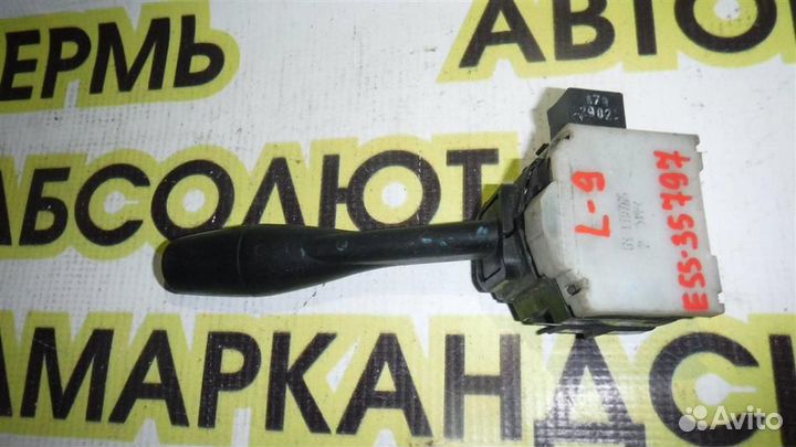 Переключатель поворотов подрулевой Mitsubishi Lan