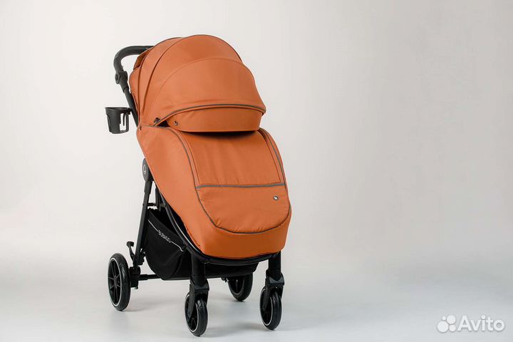 Прогулочная коляска Bubago Cruze