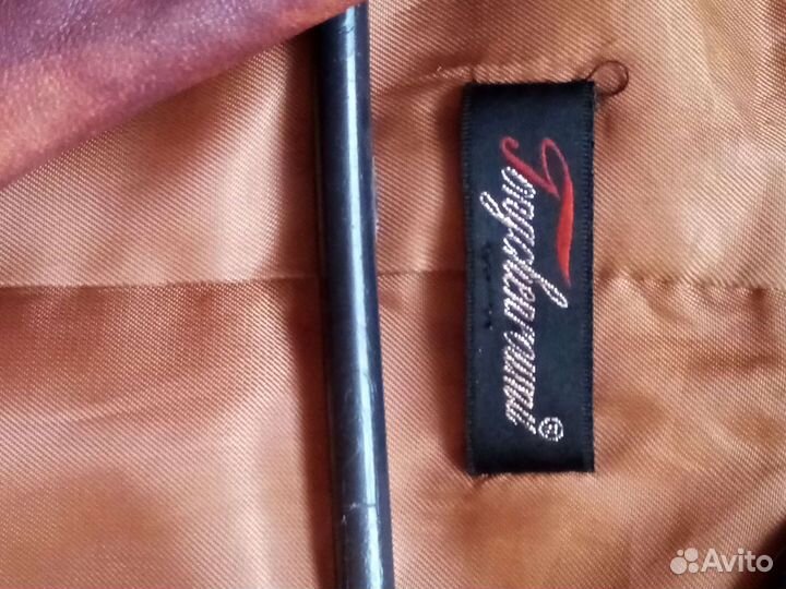 Кожаная куртка женская