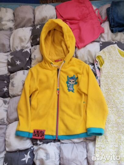 Вещи на девочку4.5-5 лет