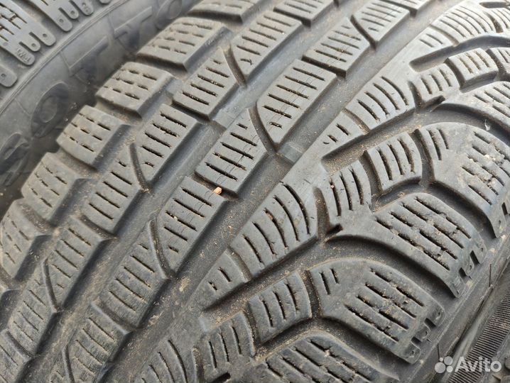 Pirelli Winter Sottozero 210 Serie II 205/55 R16