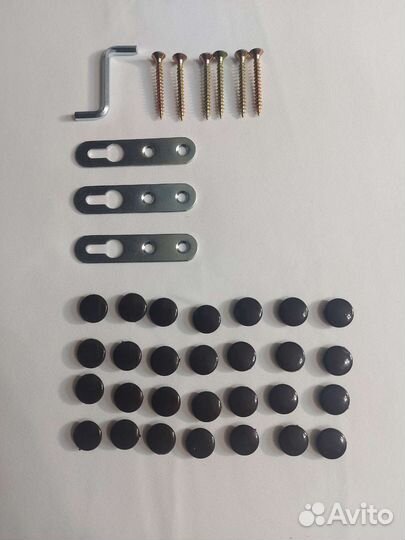 Полка в комату настенная