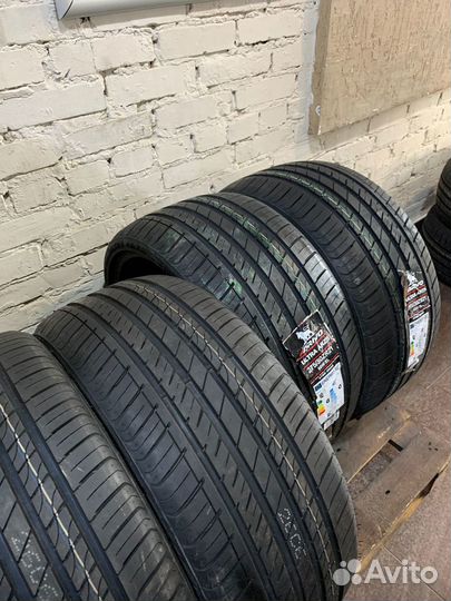 Arivo Ultra ARZ5 275/30 R21 и 245/35 R21 98W