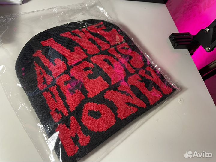 Шапка Y2K ALL WE need IS money