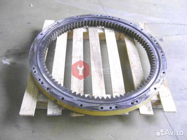 Опорно-поворотный круг 81EN-00052