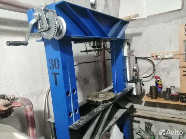 Услуги гидравлического пресса