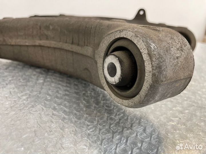 Рычаг подвески нижний задний правый Bmw X5 E70