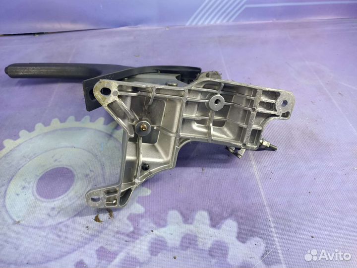 Ручник Kia Sportage 2. 2004-2010