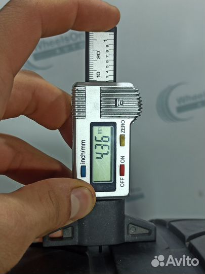 Dunlop SP Sport 8000 255/35 R18