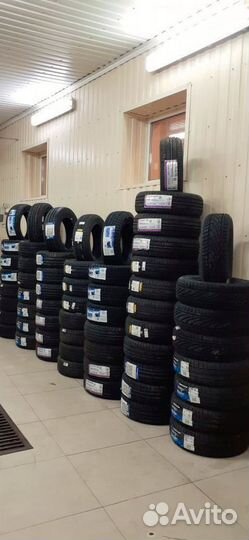 LingLong Grip Master C/S 215/50 R18