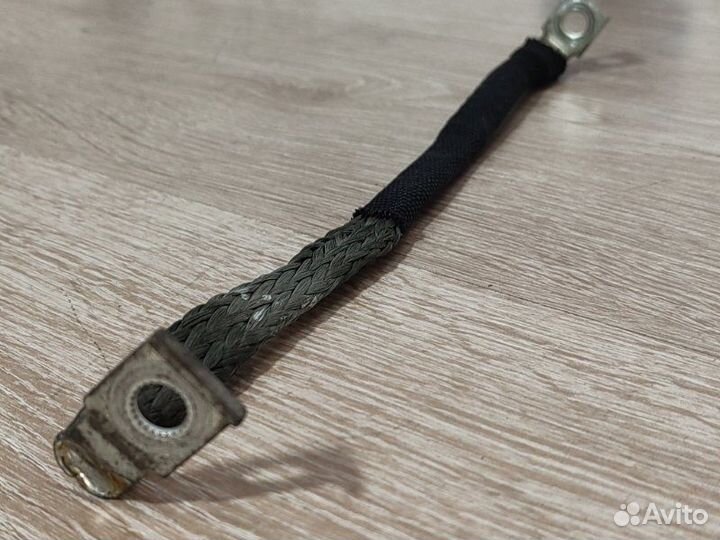 Провод массы Bmw 5 F10 N63B44 2011