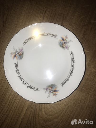 Набор глубоких тарелок