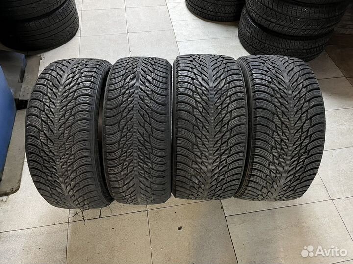 Nokian Tyres Hakkapeliitta R3 245/40 R20 и 275/35 R20