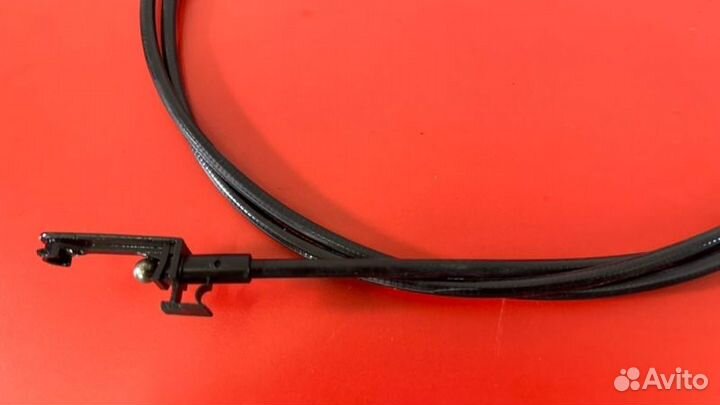 Трос замка капота Audi A6 C6 AUK 3.2 2008