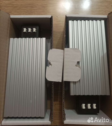 Нагреватель Pfannenberg FLH100