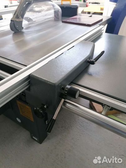 Форматно-раскроечный станок F9