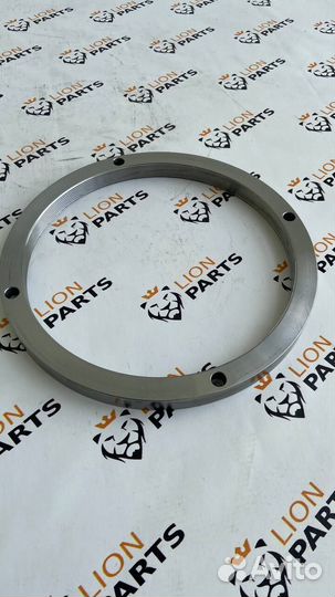 Гаика редуктора 332:H3932 JCB JS200