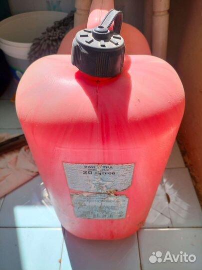 Канистра для бензина 20л