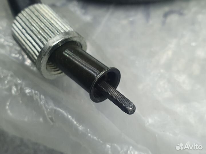 Трос спидометра Suzuki GSF400 Bandit новый