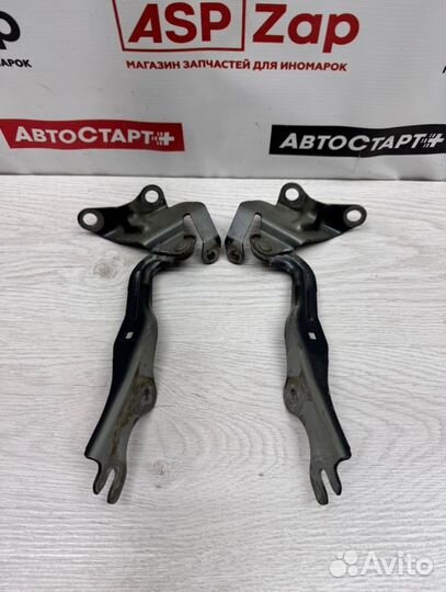 Петля капота Mazda 3 BK Z6 2008