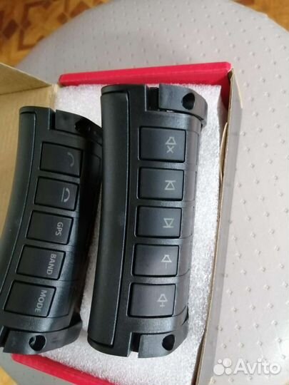 Управление мультимедиа на рулевое колесо