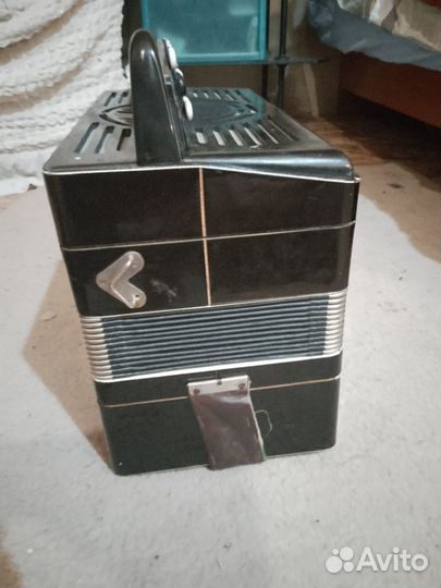 Баян трëхрядный