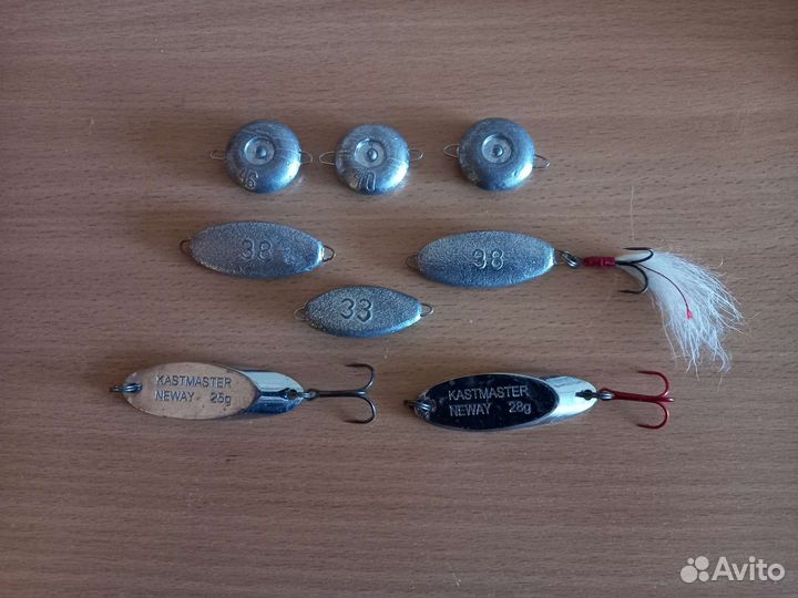 Блесна Пуговица, Кастер