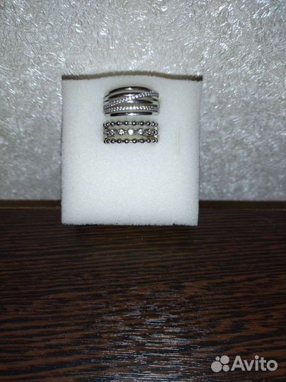 Серебряное кольцо