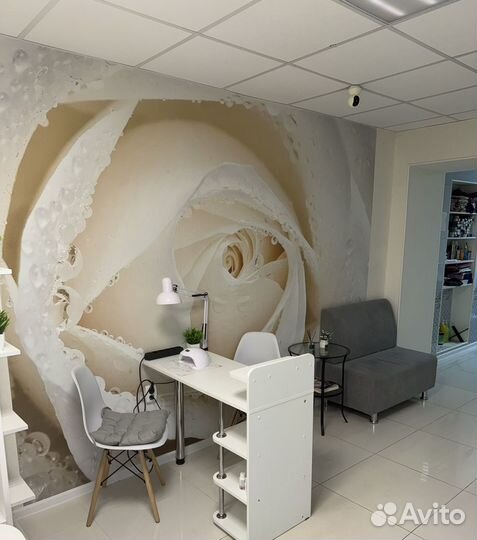 Аренда маникюрного стола