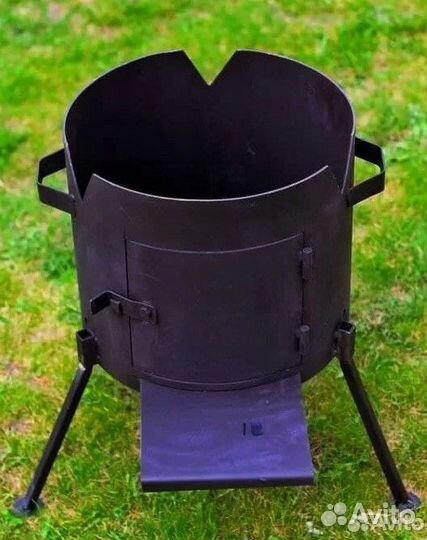 Печь 3мм с трубoй и дверцей под чугунный казан