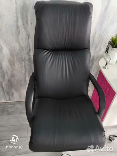 Кресло для педикюра бу