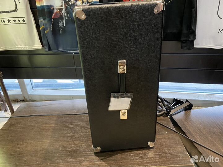 Carvin MB210 кабинет для бас гитары