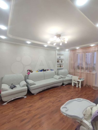 3-к. квартира, 82 м², 5/9 эт.