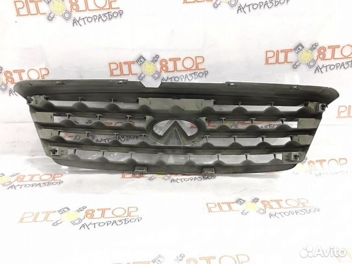 Решетка радиатора Infiniti FX35 (S50) 2006 - 2008