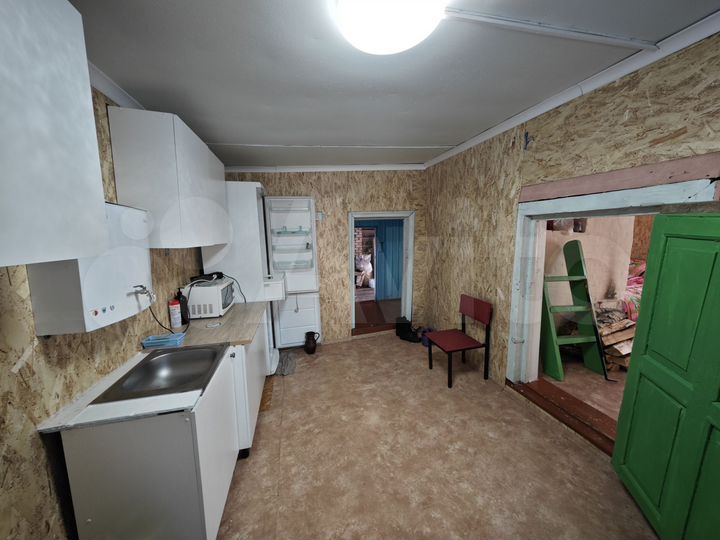 Дом 63 м² на участке 3,1 сот.