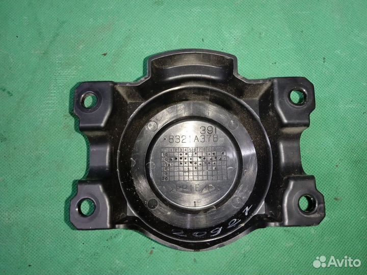 Mitsubishi Outlander III заглушка бампера передн