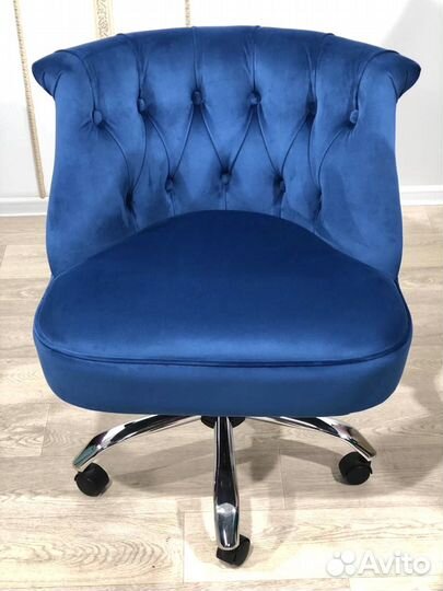 Компьютерное кресло новое