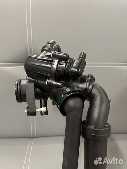 Термостат Mercedes-Benz A2742000615