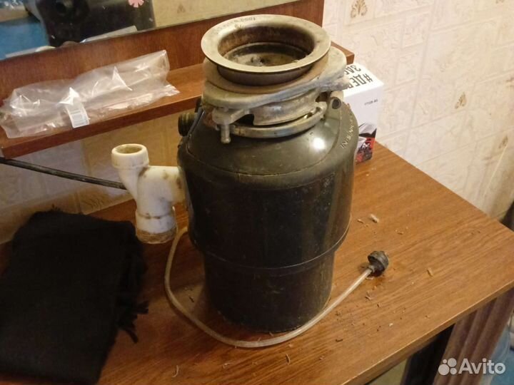 Уничтожитель отходов для кухни