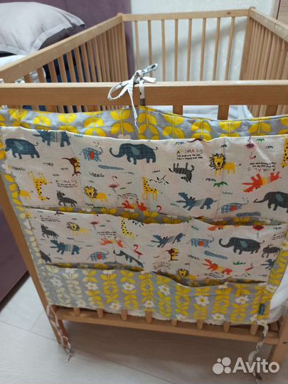 Кармашки на кроватку