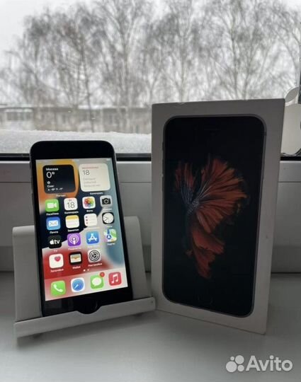 iPhone 6S, 32 ГБ