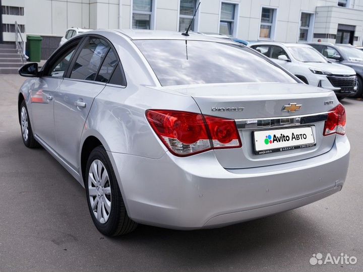 Chevrolet Cruze 1.8 AT, 2012, 153 123 км